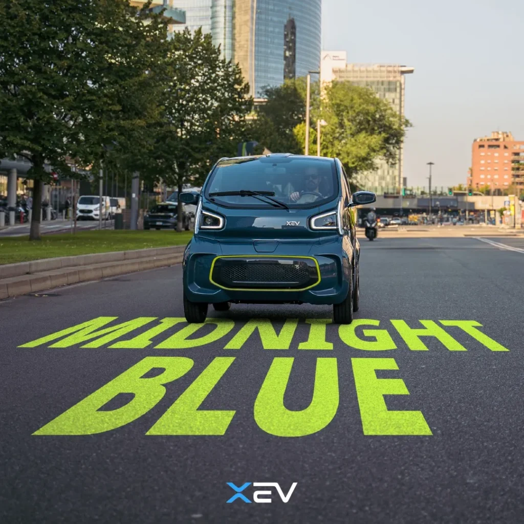 xev yoyo elettrica midnight blue da movi torino e egenova